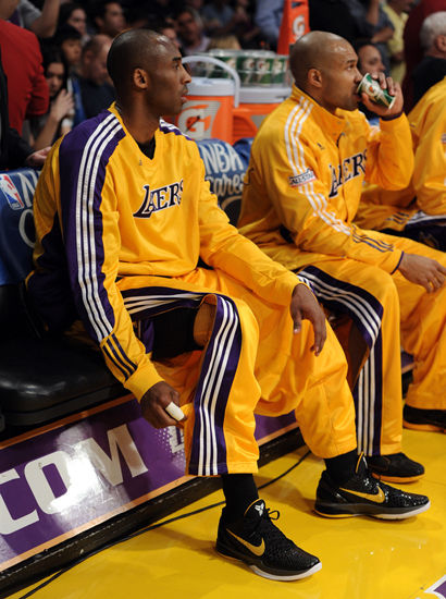 赛季中表现 赛季中表现