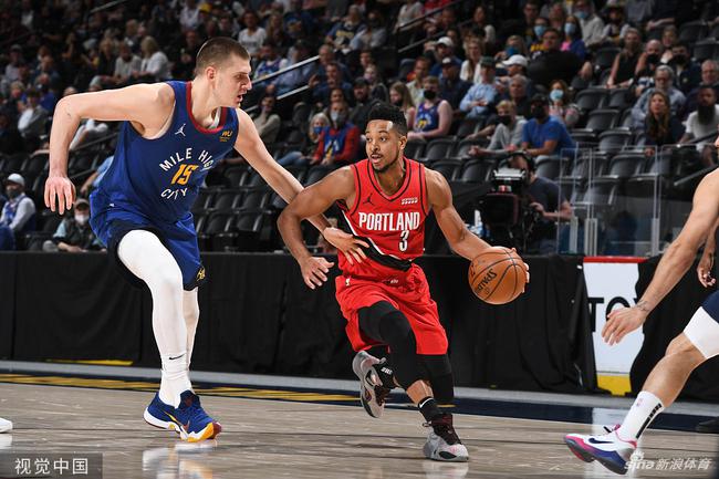 他曾五次获 他曾五次获